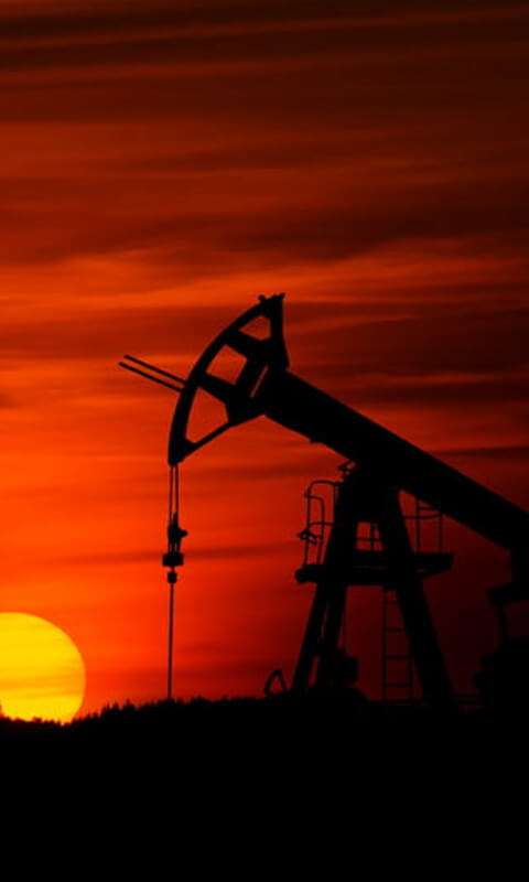 Types of Steel Piping Materials Used in Oil & Gas