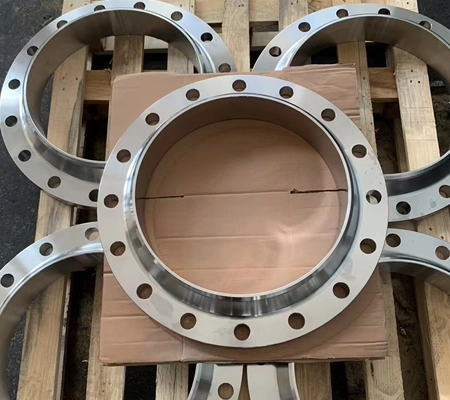 BS EN 1092-1 Flanges and Their Joints—Circular Flanges for Pipes